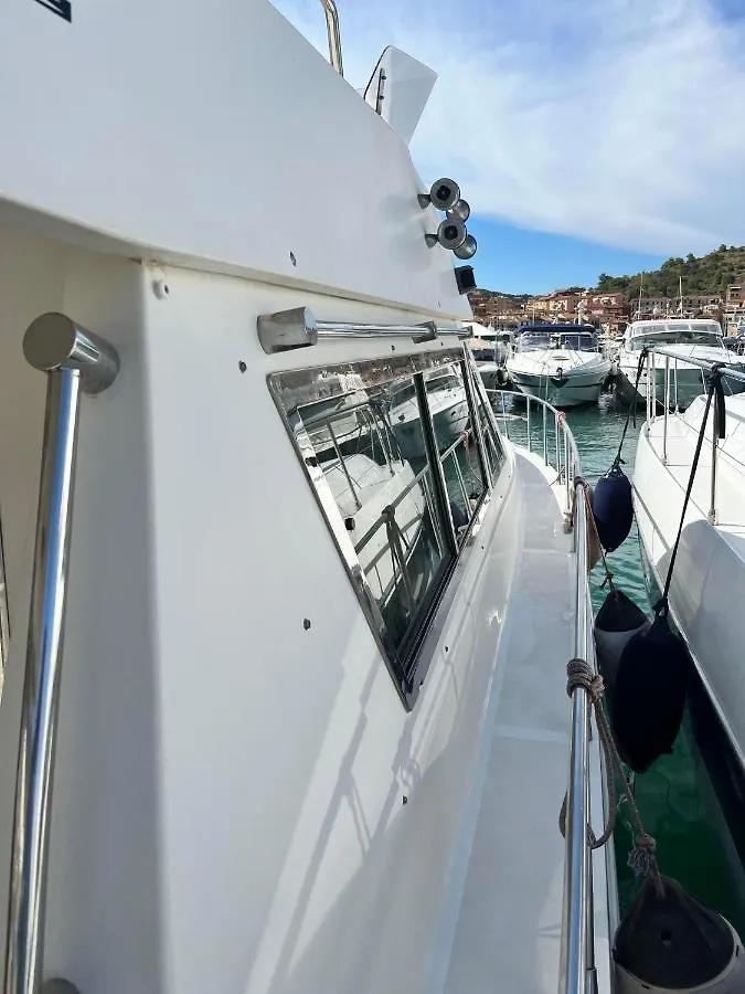 Botel La Dama Dei Desideri Hotel Porto Ercole